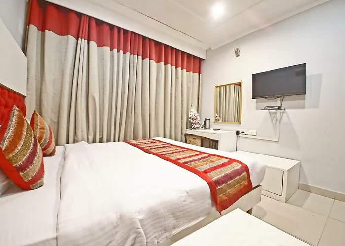 Hotel Diamond Plaza