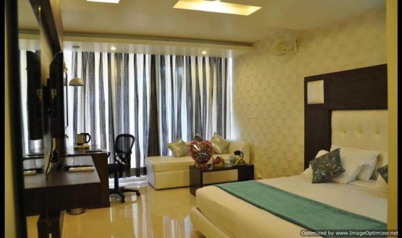 Diamond Plaza 3* Chandigarh