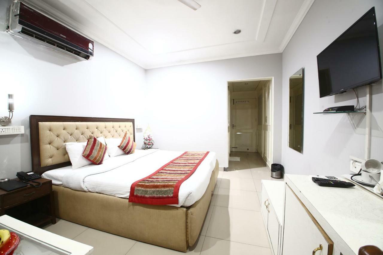 Diamond Plaza 3* Chandigarh