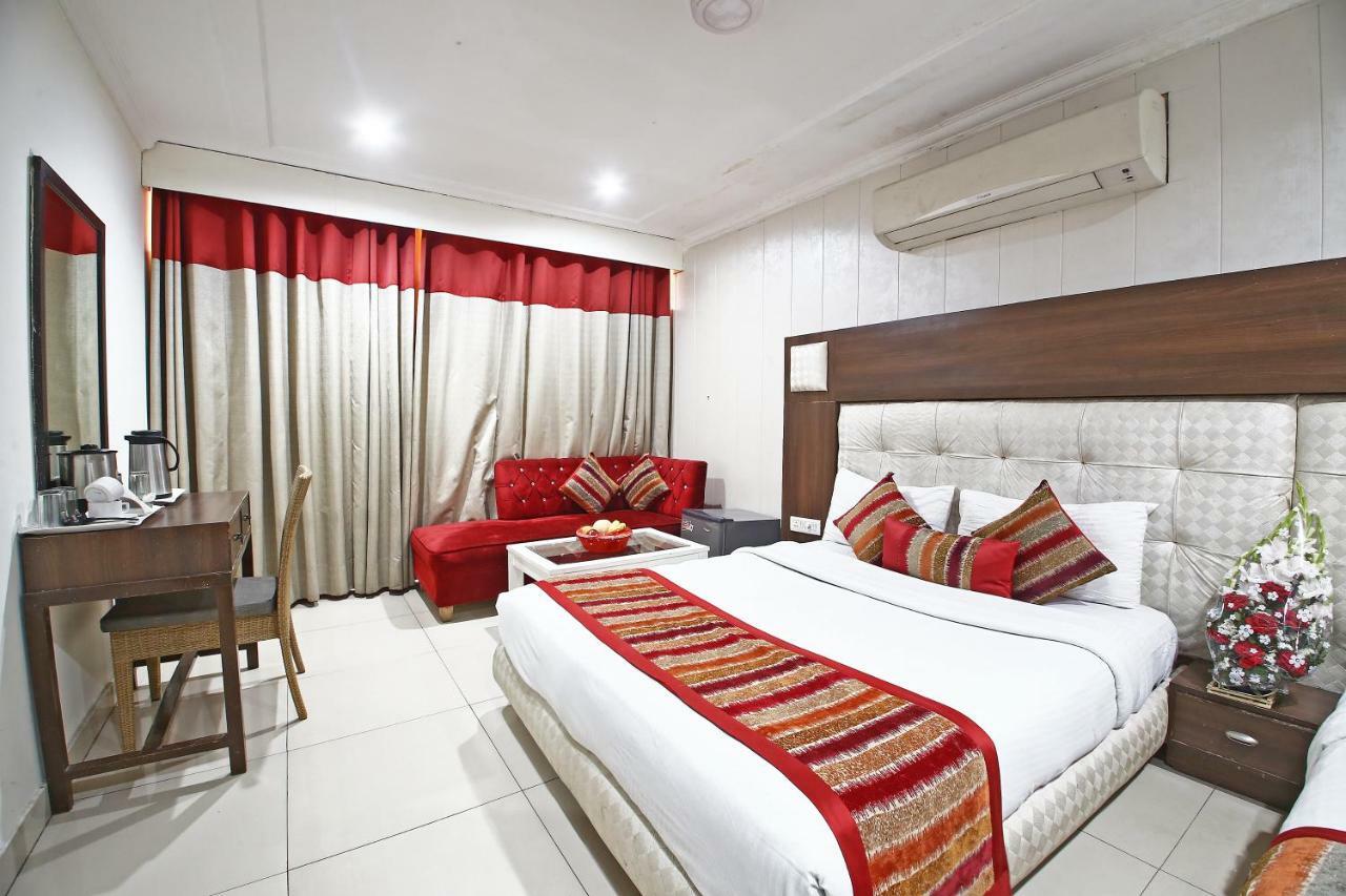 Diamond Plaza 3* Chandigarh