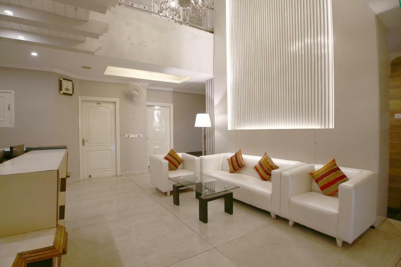 Diamond Plaza 3* Chandigarh